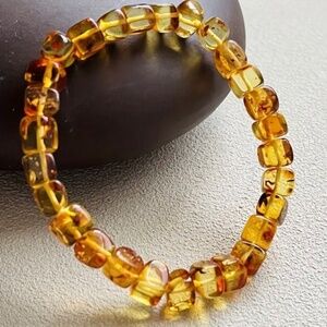 NWT NATURAL AMBER FLOWER SIMPLE CIRCLE STRING GEOMETRIC SQUARE BEADS BRACELET